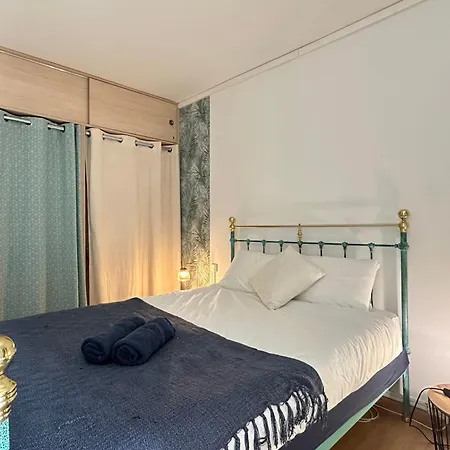 Charming T3 With Balcony In Apartment Arcachon