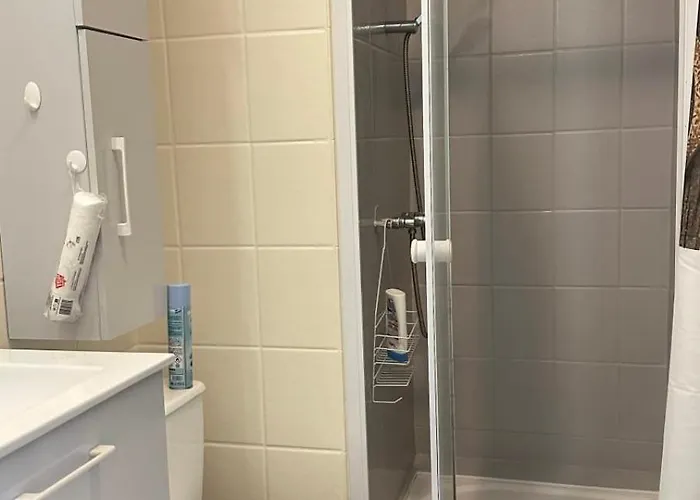 Charming T3 With Balcony In Апартаменты